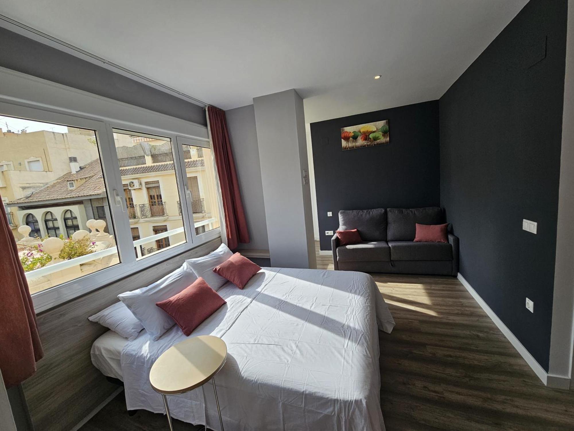 אליקאנטה Apartamentos Turisticos Kenzamin מראה חיצוני תמונה