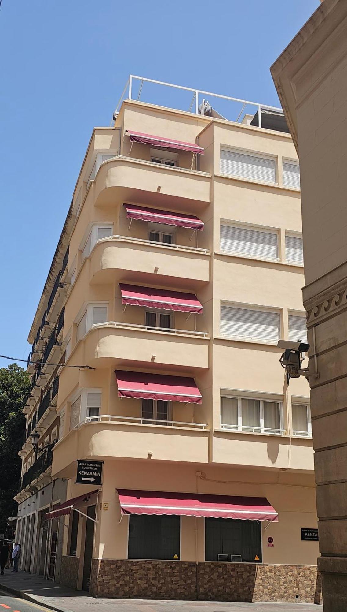 אליקאנטה Apartamentos Turisticos Kenzamin מראה חיצוני תמונה