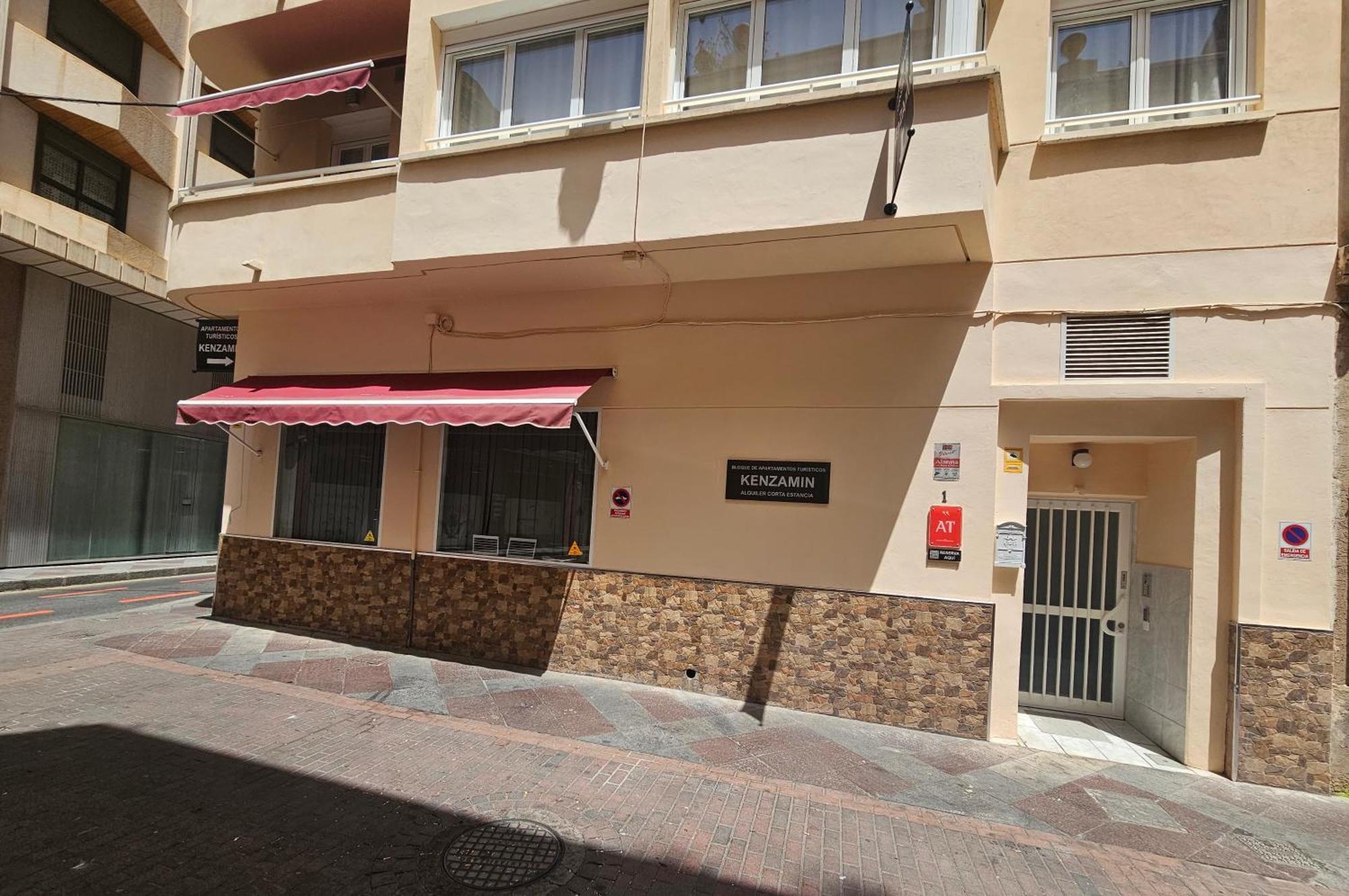 אליקאנטה Apartamentos Turisticos Kenzamin מראה חיצוני תמונה