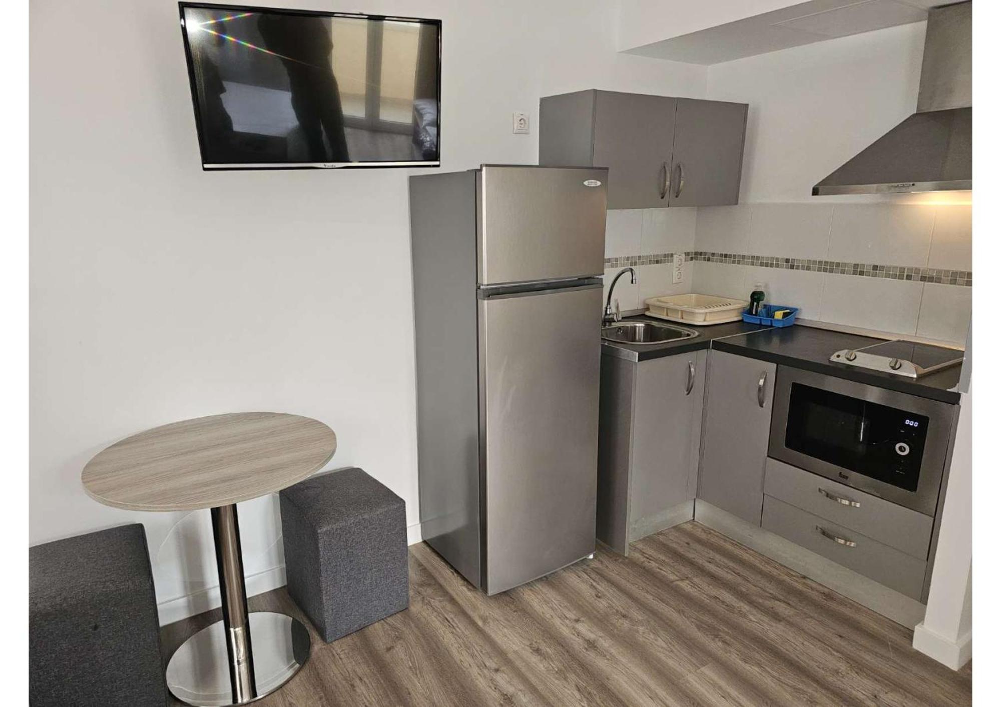אליקאנטה Apartamentos Turisticos Kenzamin מראה חיצוני תמונה