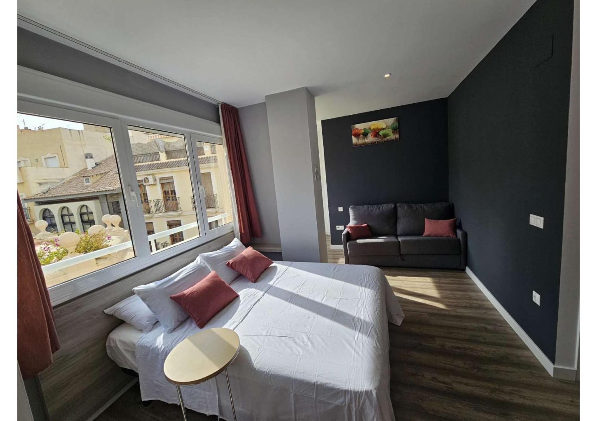 אליקאנטה Apartamentos Turisticos Kenzamin מראה חיצוני תמונה