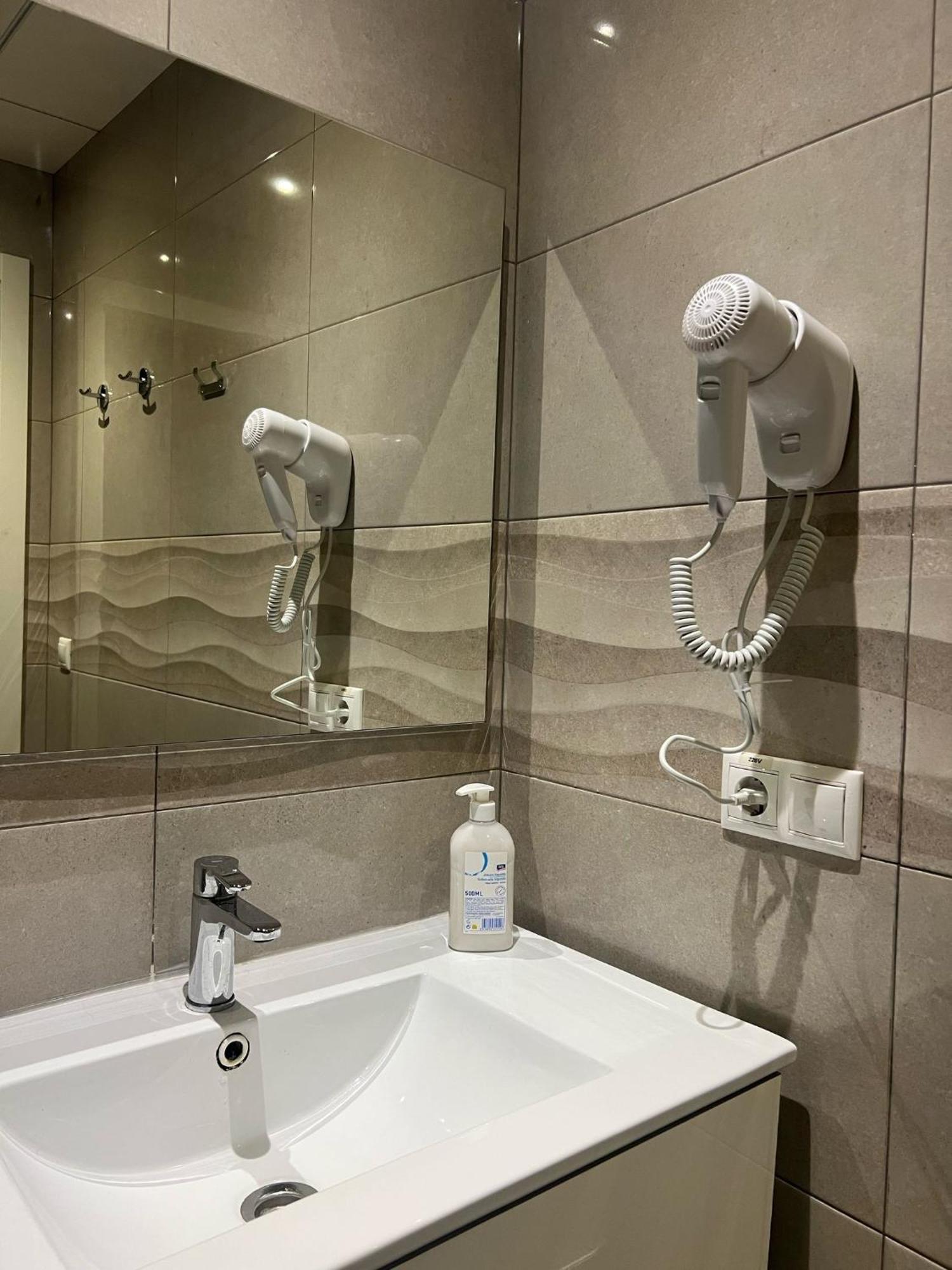 אליקאנטה Apartamentos Turisticos Kenzamin מראה חיצוני תמונה